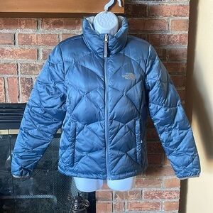 The North Face Plush Goose Down 550 Blue Jacket Style